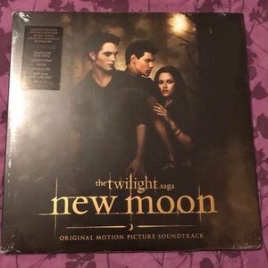 twilight new moon 2 lp black and yellow splatter vinyl